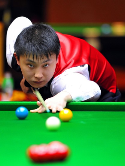 而曼联则在 而曼联则在