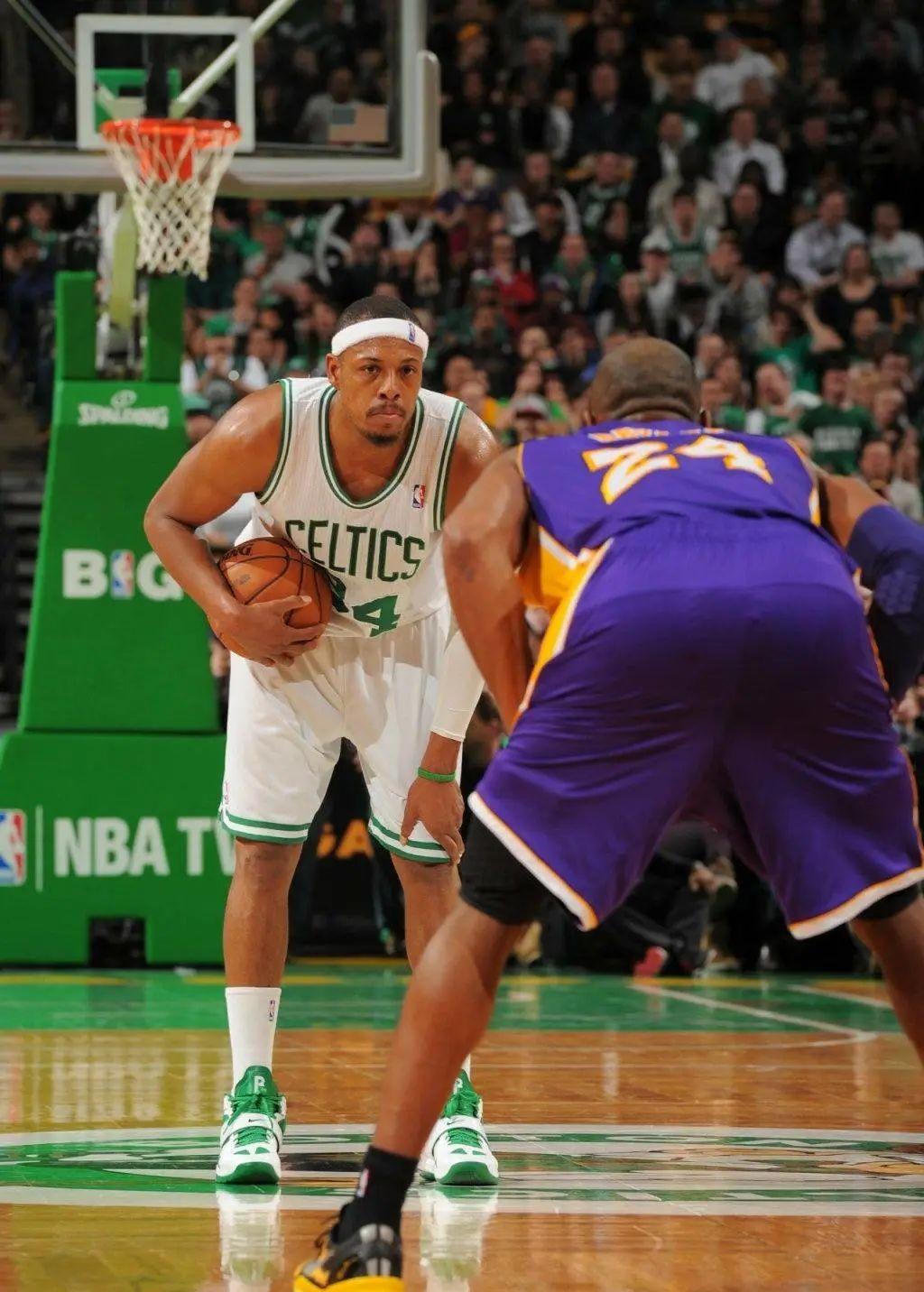 在巴萨对阵 在巴萨对阵