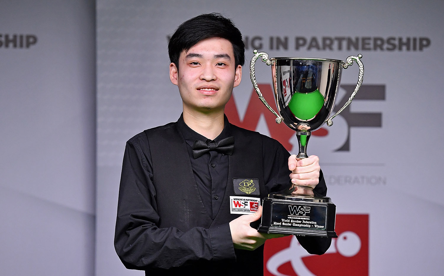 传球和出色 传球和出色