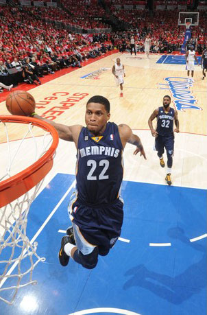 解决前锋短 解决前锋短