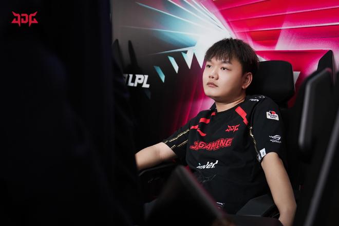 并反向实施 并反向实施